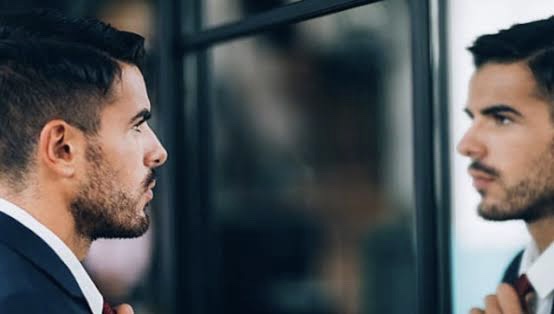 Por que narcisistas são como&nbsp;são?
