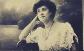 Dora: A Paciente que Desafiou Freud e Contribuiu para a Teoria Psicanalítica
