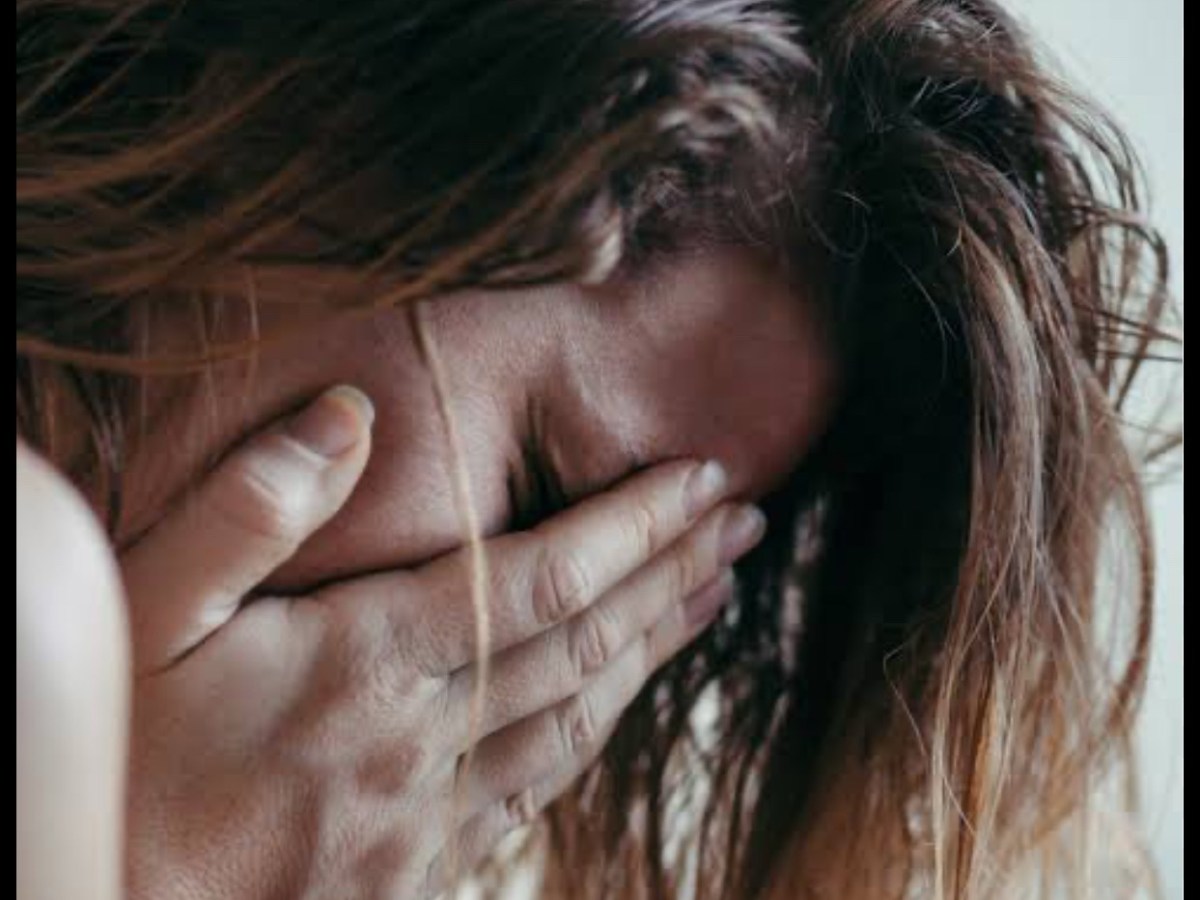 O TESÃO PELO INDISPONÍVEL: UMA LEITURA PSICANALÍTICA SOBRE O DESEJO&nbsp;FEMININO